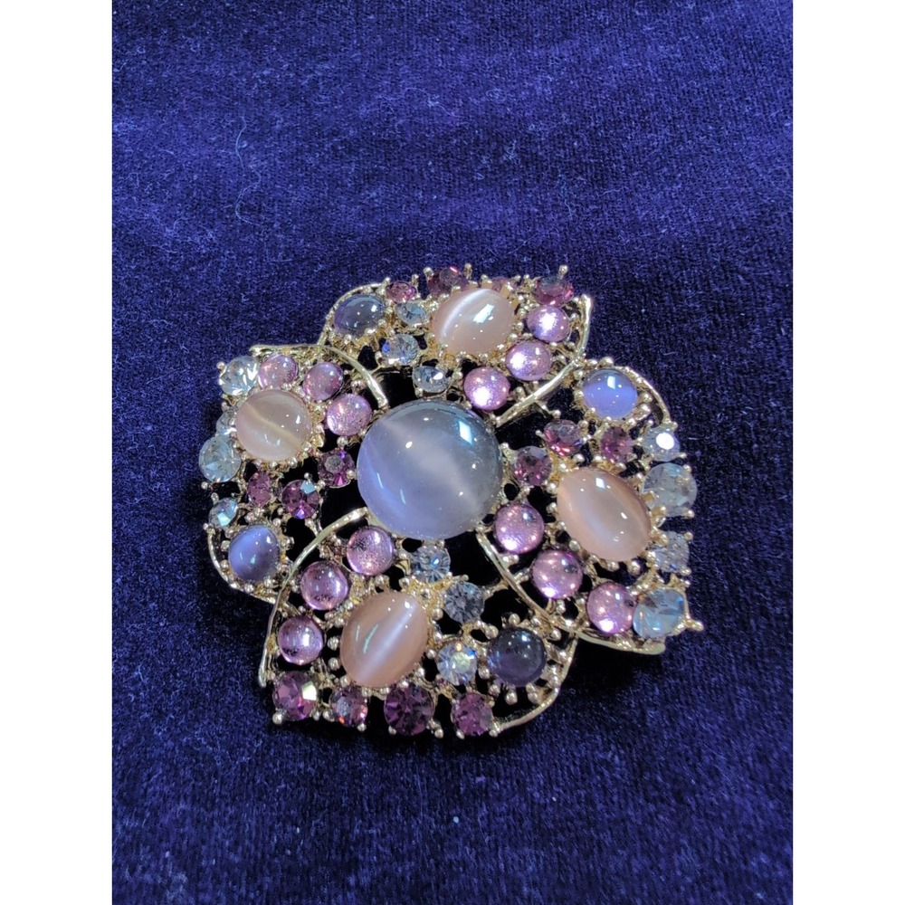 Vintage 1960s Brooch Pink Purple& Lavender Gold Tone READ